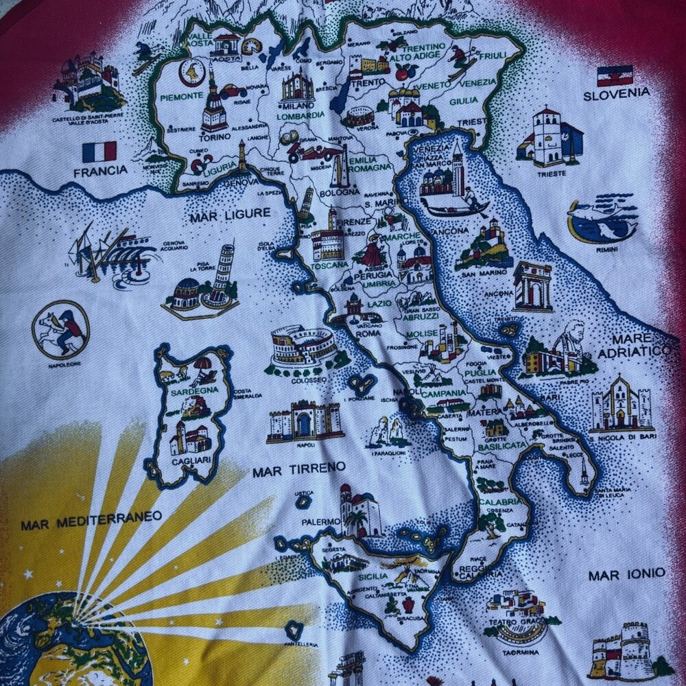 Italia Map Kitchen Apron With European Flags & Red Borders Italy - Picture 5 of 7